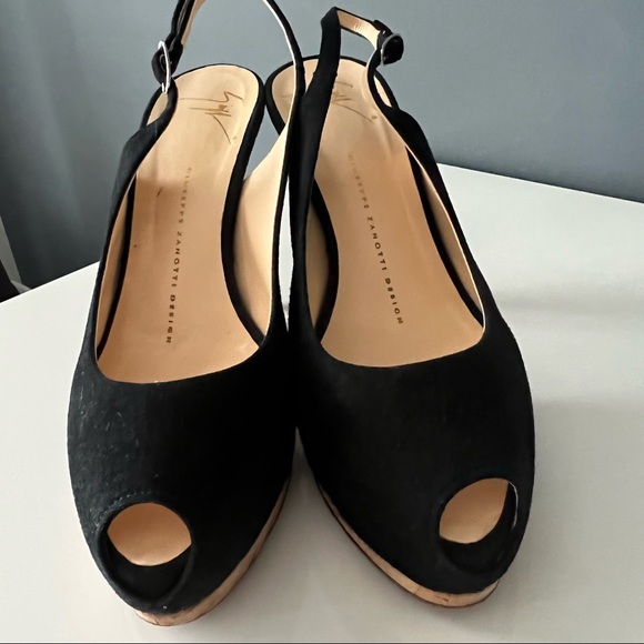 Sharon Suede Slingback Peep-toe Sandal - Picture 11 of 14